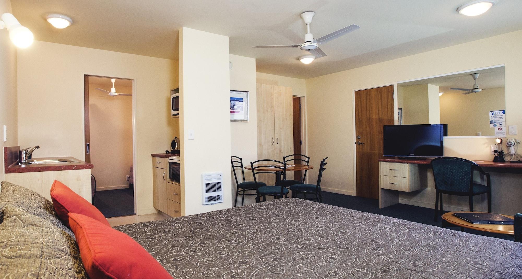Bella Vista Motel Палмерстън Норт Екстериор снимка
